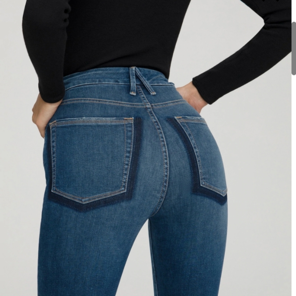 GOOD AMERICAN Good Waist Cropped Shadow Pocket Jeans size 2 ๐ - Picture 2 of 15